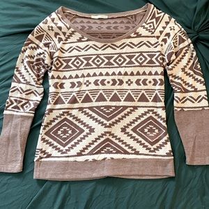 Aztec long sleep top